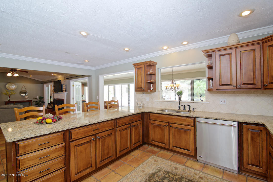 7721 Hunters Grove Road Jacksonville, FL 32256 - Photo 5 of 27 DSC_8867