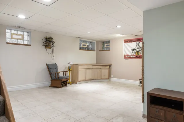 $624,900 | 316 East Highland Avenue, Villa Park, IL 60181