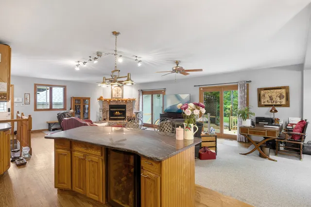 $624,900 | 316 East Highland Avenue, Villa Park, IL 60181