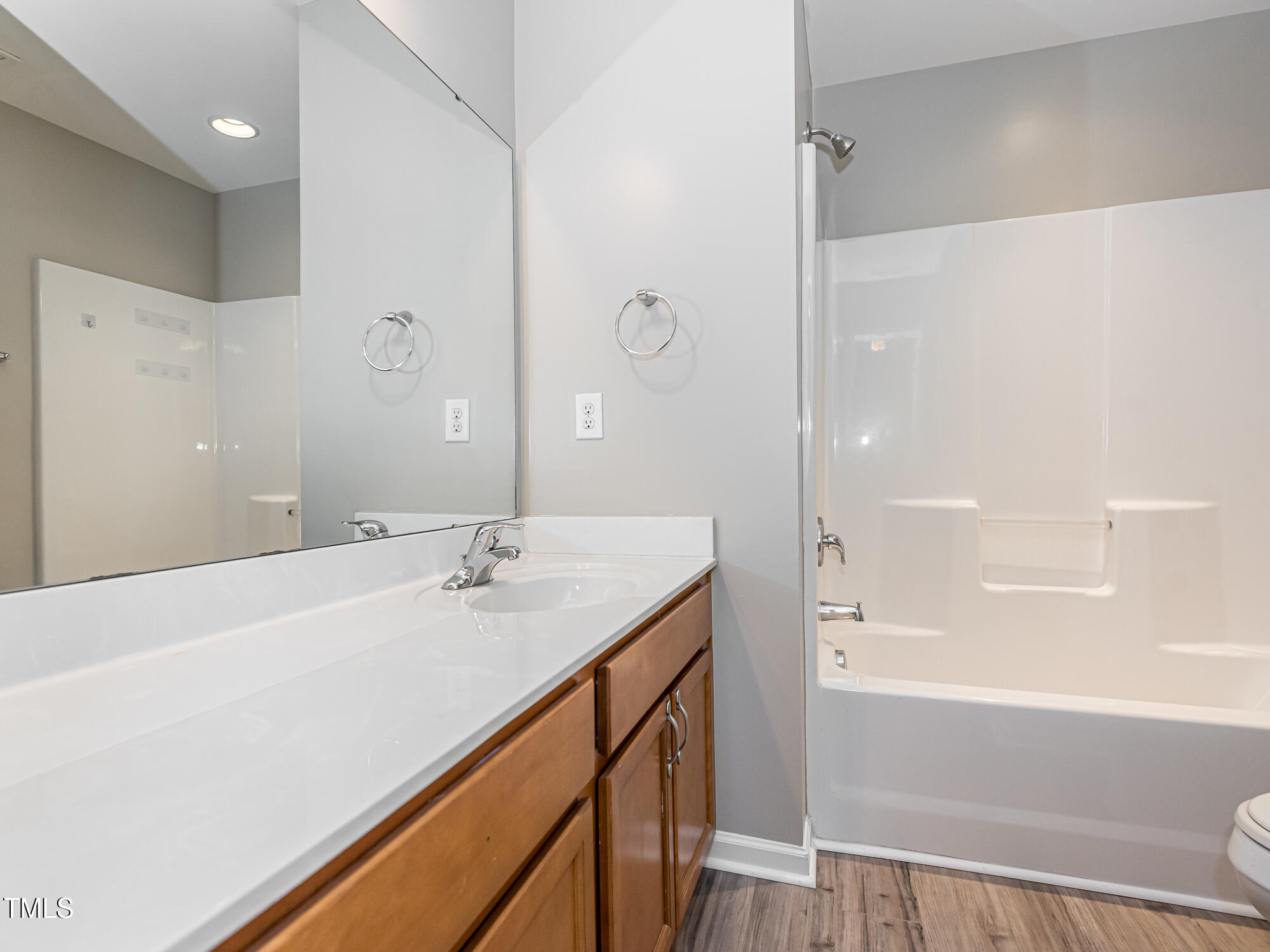 4901 Rose Quartz Way Raleigh, NC 27610 - Photo 35 of 41 Full Bath