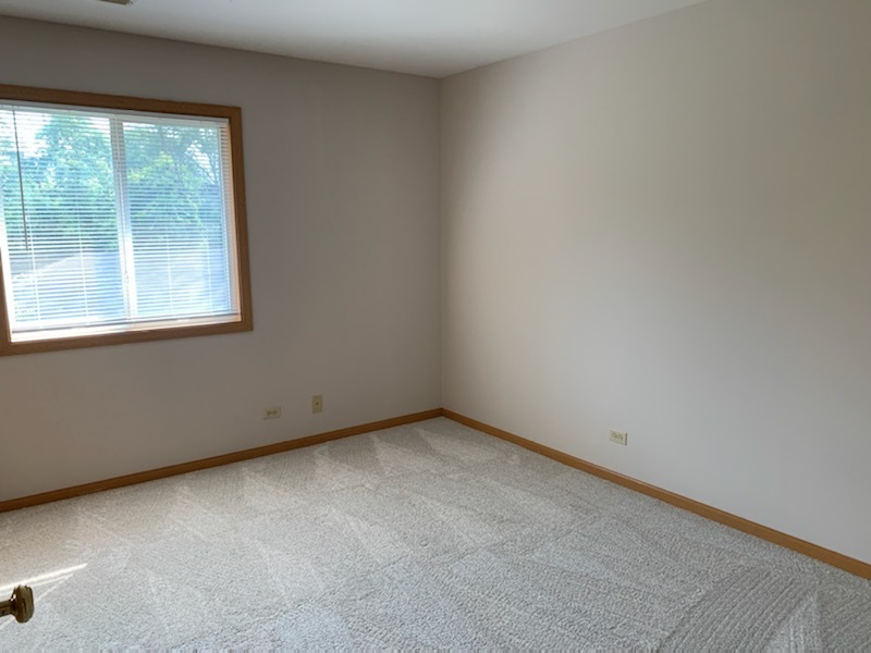 500 Westwood Court, Unit B Crystal Lake, IL 60014 - Photo 7 of 13