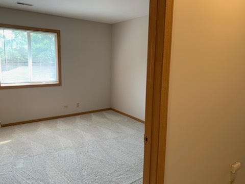 500 Westwood Court, Unit B Crystal Lake, IL 60014 - Photo 10 of 13