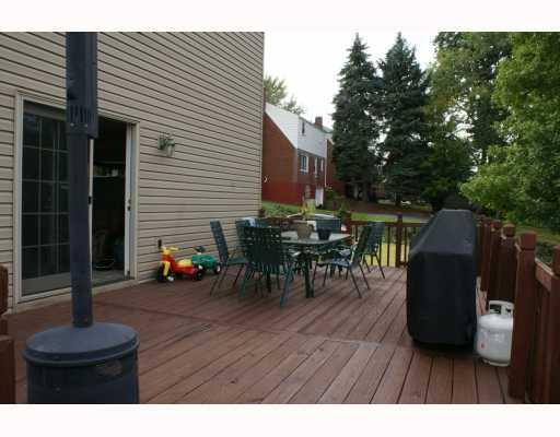 125 Leon Road Green Tree, PA 15220 - Photo 10 of 18 Patio/Deck. Large deck off family room.