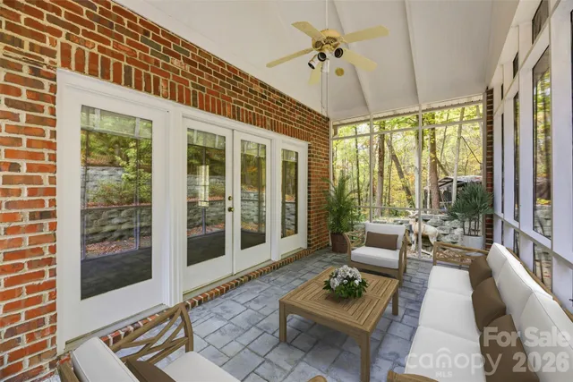 $949,800 | 77 Bridlewood Place Northeast, Concord, NC 28025