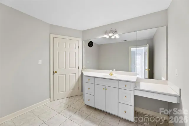 $949,800 | 77 Bridlewood Place Northeast, Concord, NC 28025