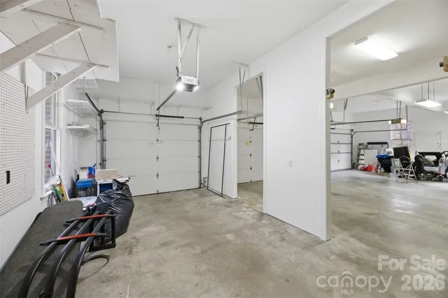 $949,800 | 77 Bridlewood Place Northeast, Concord, NC 28025