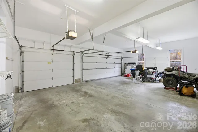 $949,800 | 77 Bridlewood Place Northeast, Concord, NC 28025