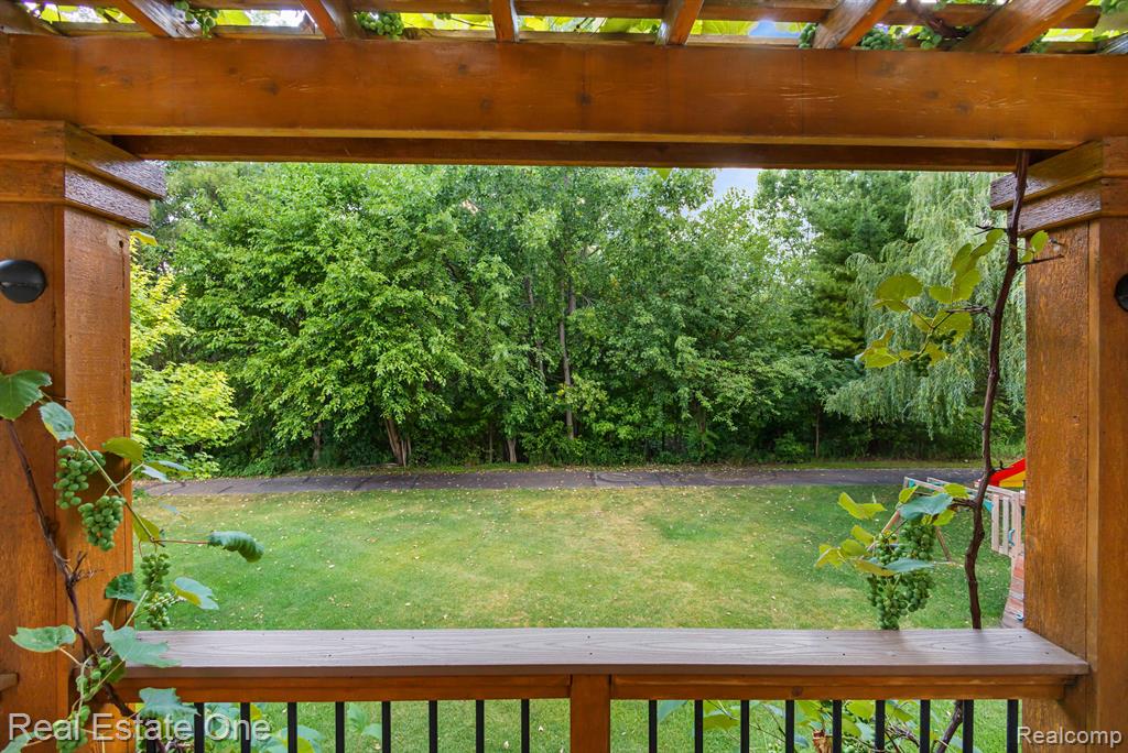 3446 Connors Drive Rochester Hills, MI 48307 - Photo 12 of 50