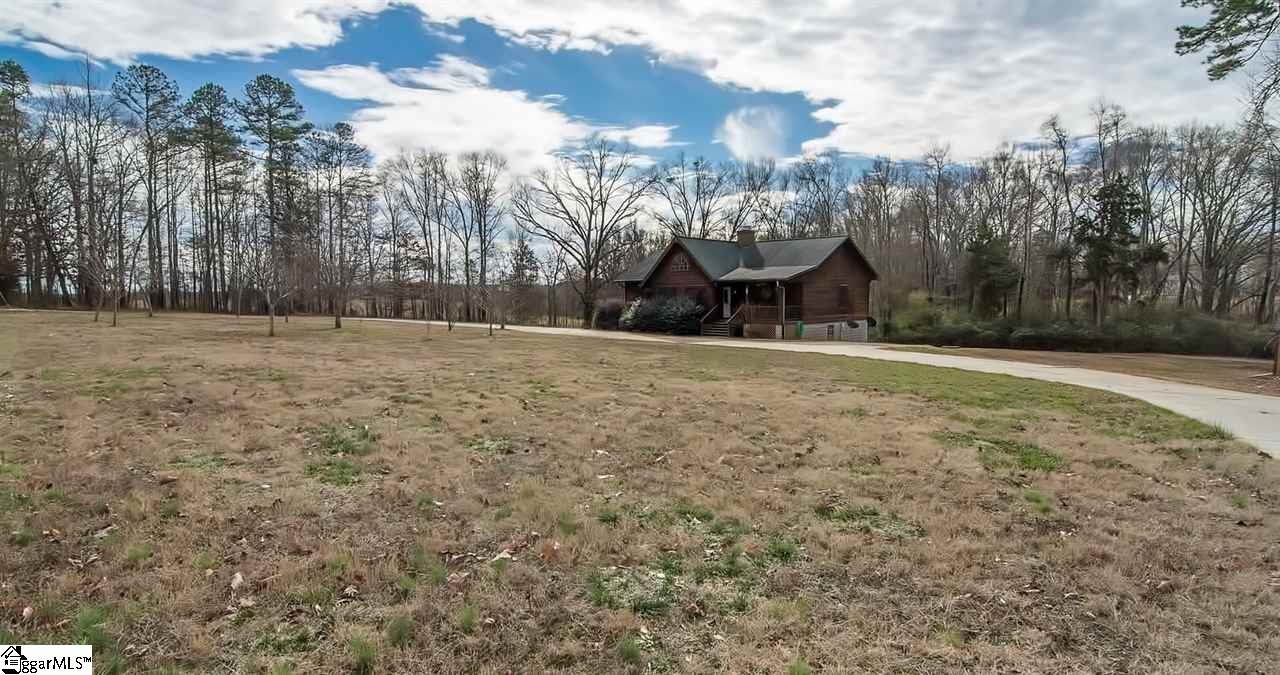 675 Simpson Road Honea Path, SC 29654 - Photo 3 of 36