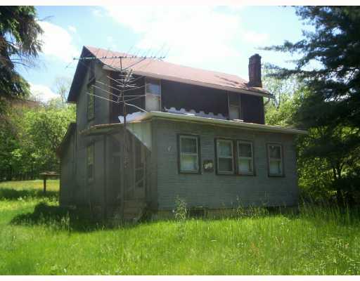 2303 Markleton School Road Rockwood, PA 15557 - Photo 1 of 5 Exterior Front.