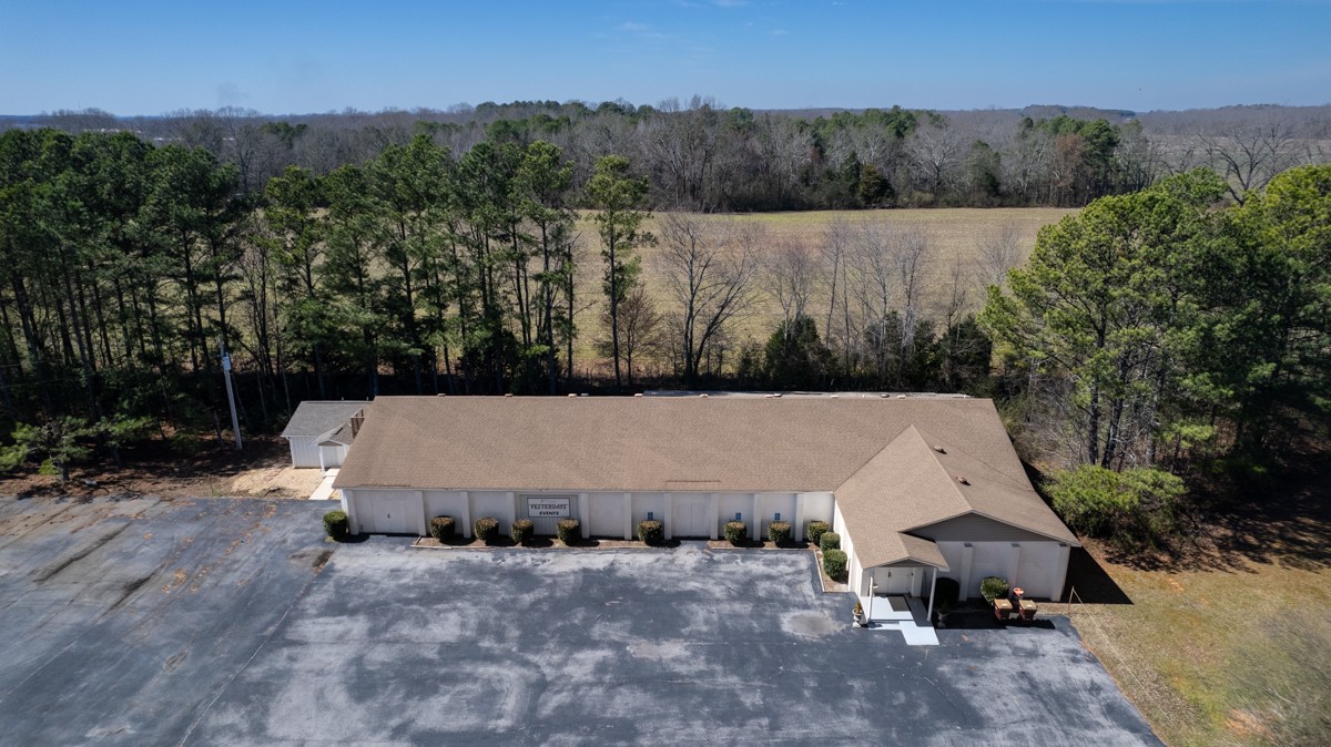 15631 Brownsferry Road Athens, AL 35611 - Photo 6 of 38 an aerial view of a house