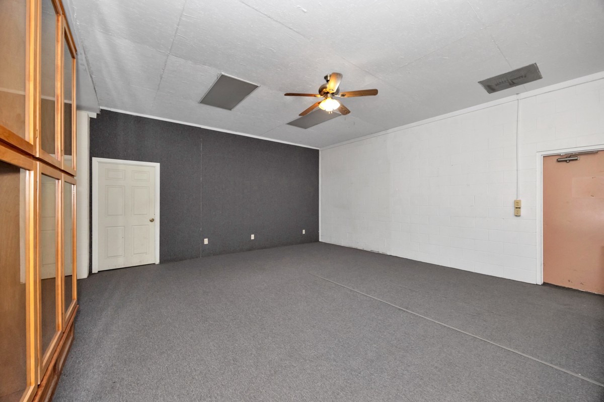 15631 Brownsferry Road Athens, AL 35611 - Photo 10 of 38 a view of an empty room with a window