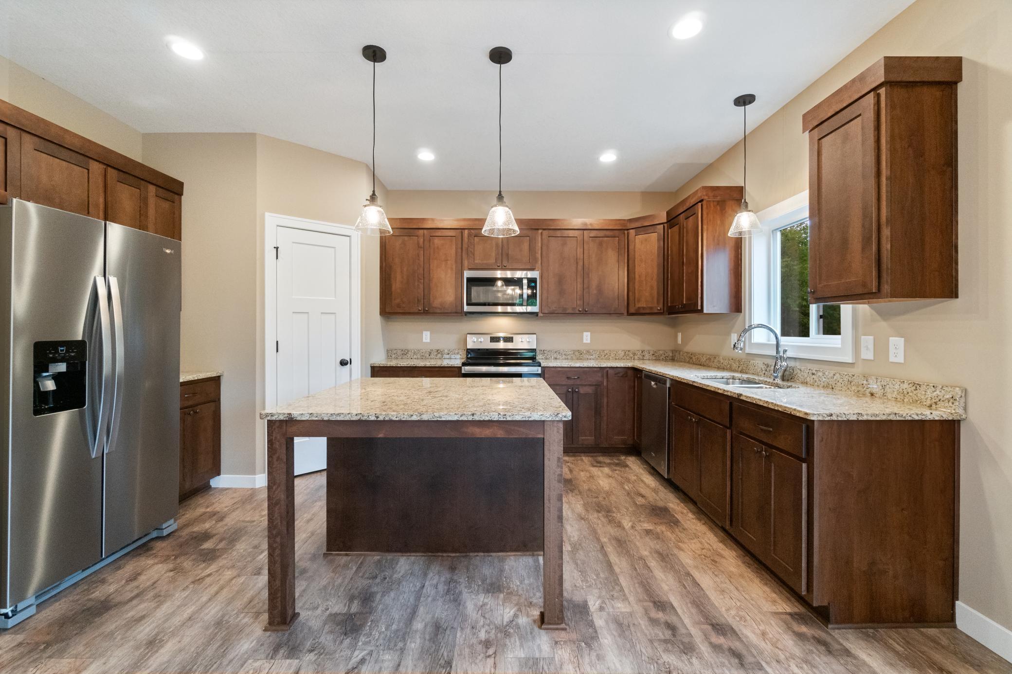 723 Jacko Court Hudson, WI 54016 - Photo 3 of 19