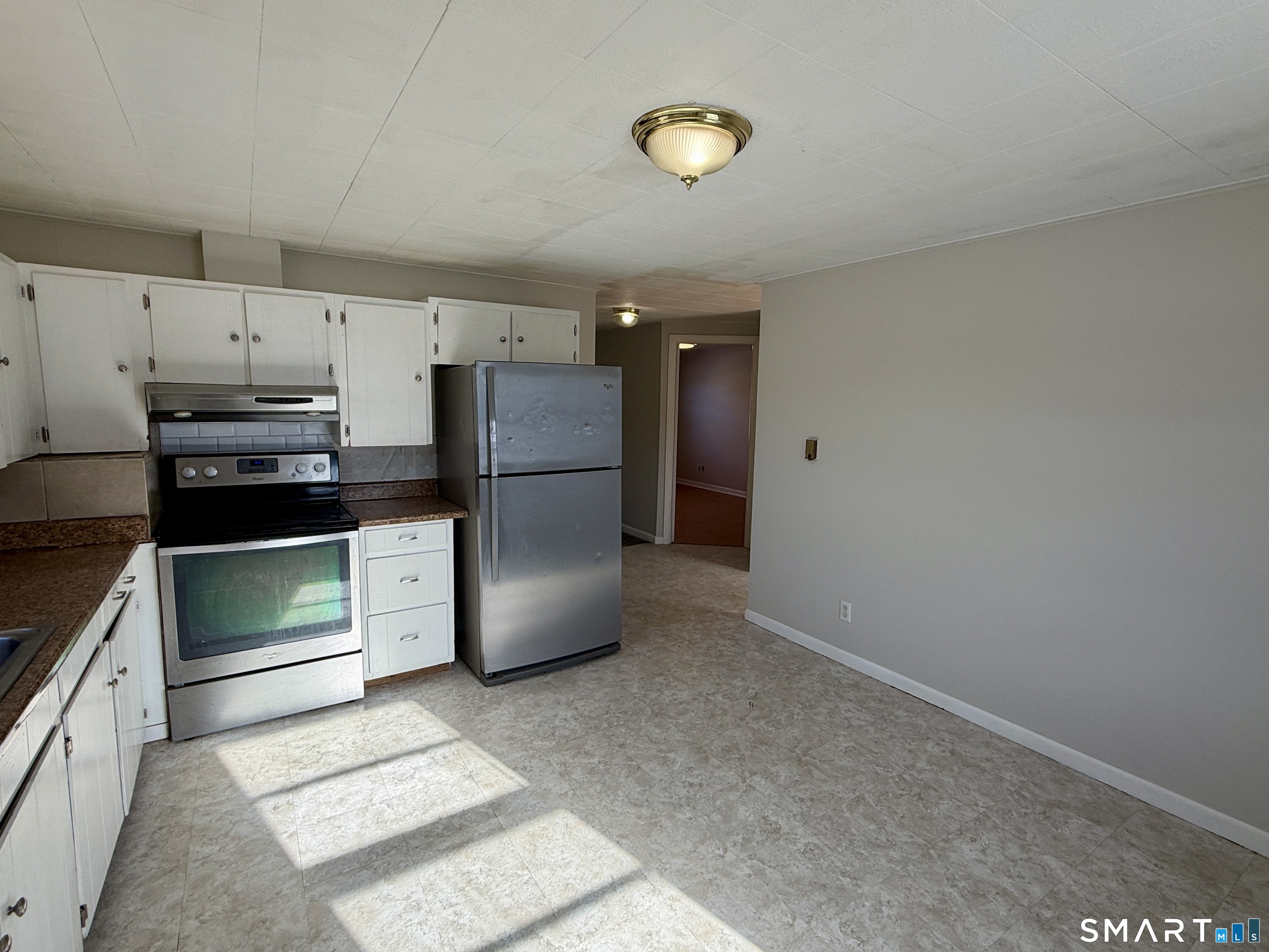 835 New Harwinton Road, Unit R1 Torrington, CT 06790 - Photo 4 of 15