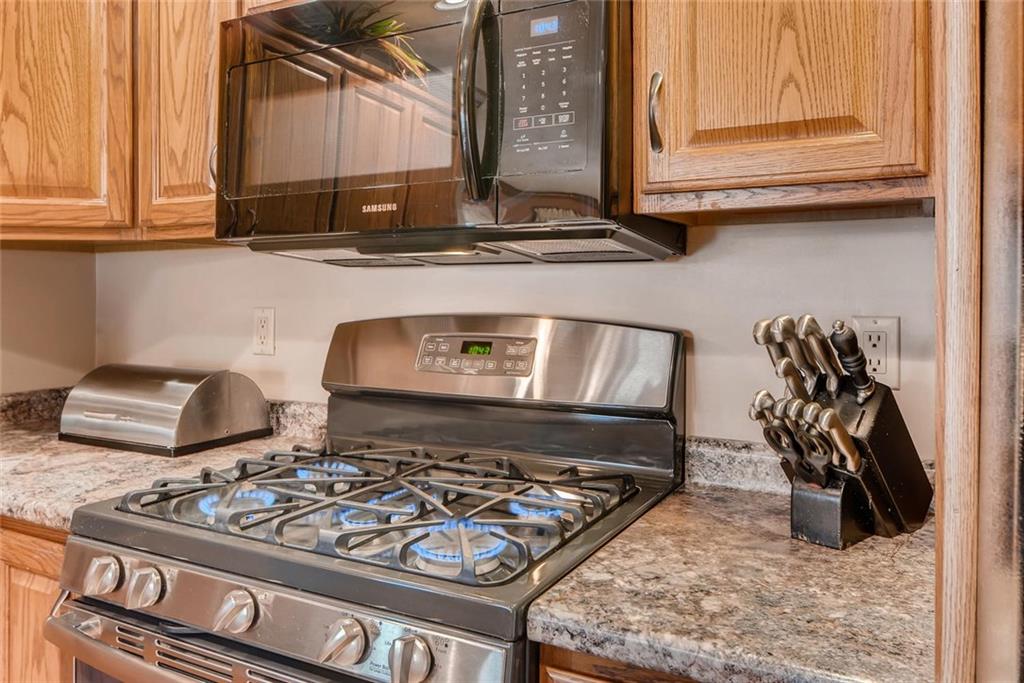 114 Oakland Heights Road Monaca, PA 15061 - Photo 15 of 25 Gallery Image 15