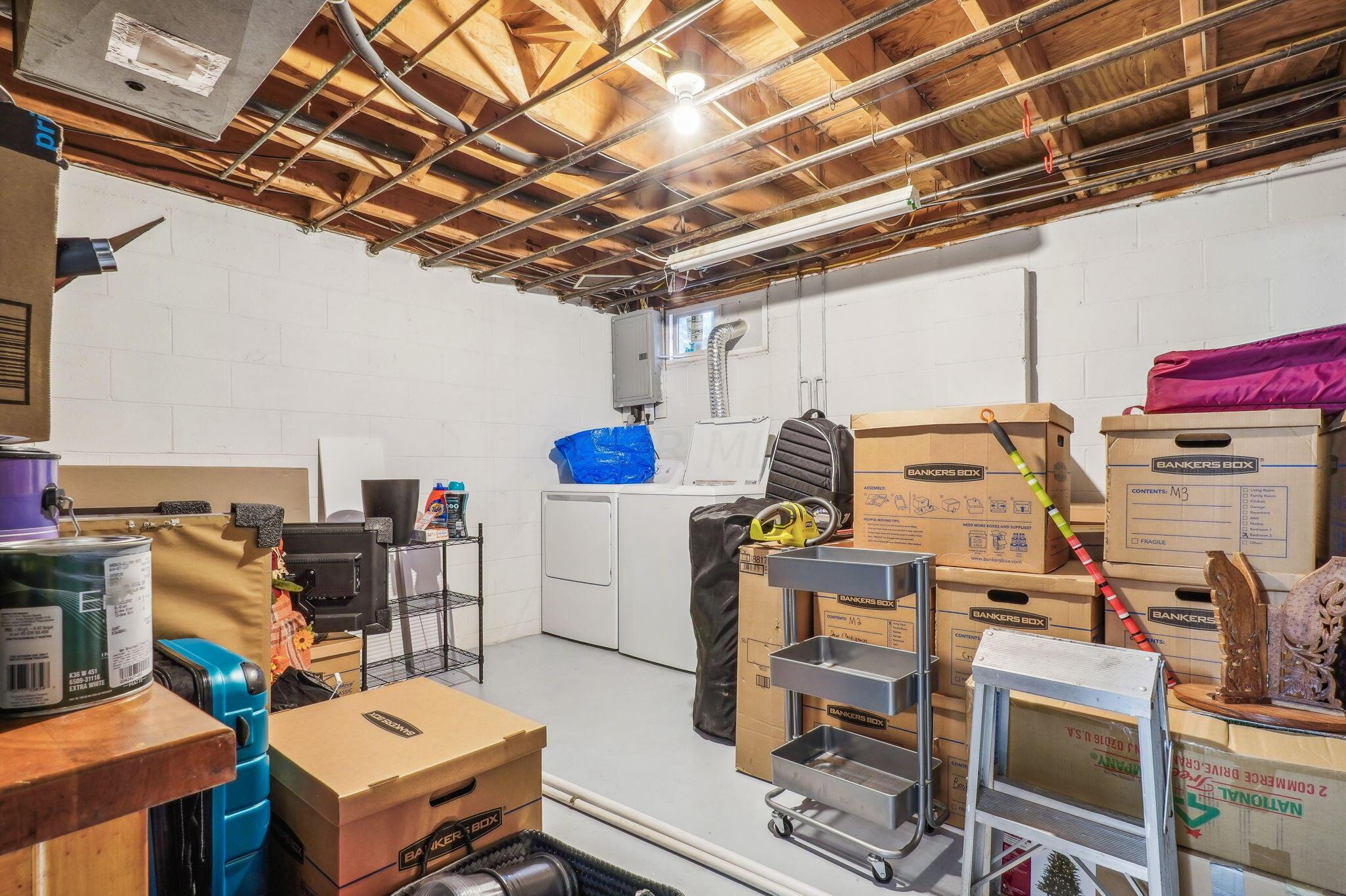 1227 Weybridge Road Columbus, OH 43220 - Photo 26 of 32 Utility Space/ Storage