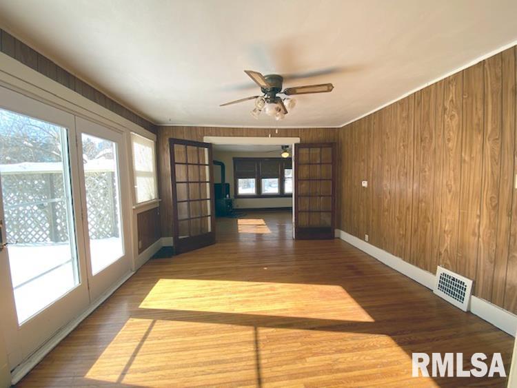 1011 Springfield Road East Peoria, IL 61611 - Photo 11 of 50 Gallery Image 11