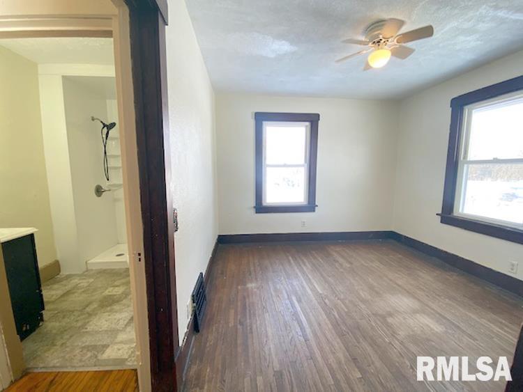 1011 Springfield Road East Peoria, IL 61611 - Photo 26 of 50 Gallery Image 26
