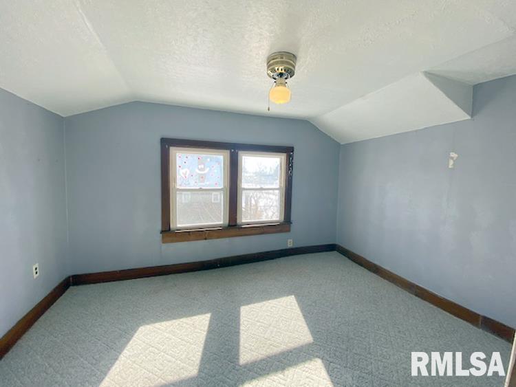 1011 Springfield Road East Peoria, IL 61611 - Photo 33 of 50 Gallery Image 33