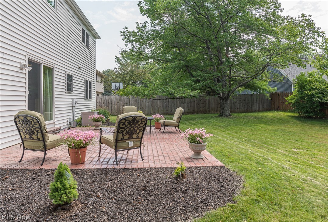 17166 Rabbit Run Drive Strongsville, OH 44136 - Photo 33 of 35 Gallery Image 33