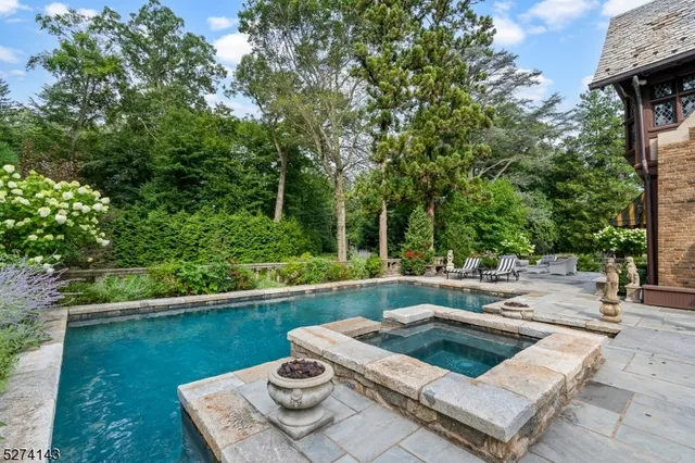 $9,950,000 | 12 Canfield Road, Morristown, NJ 07960