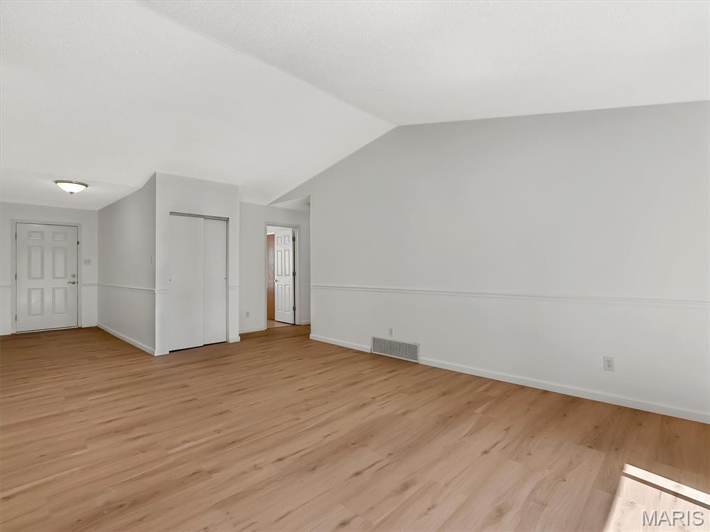 2434 Zagreb Road Pacific, MO 63069 - Photo 9 of 39 Gallery Image 9