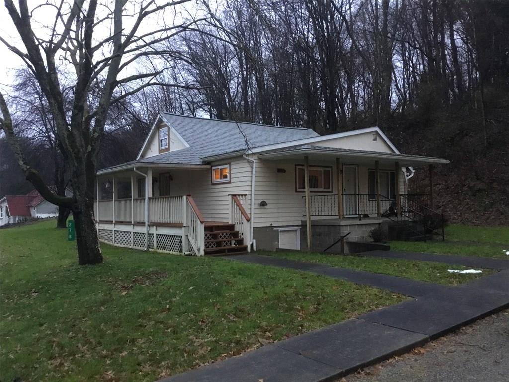 278 Big Knob Road Rochester, PA 15074 - Photo 2 of 10