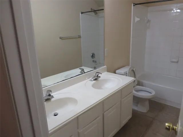 $2,200 | 15331 Ochre Leaf Trail, Cypress, TX 77433