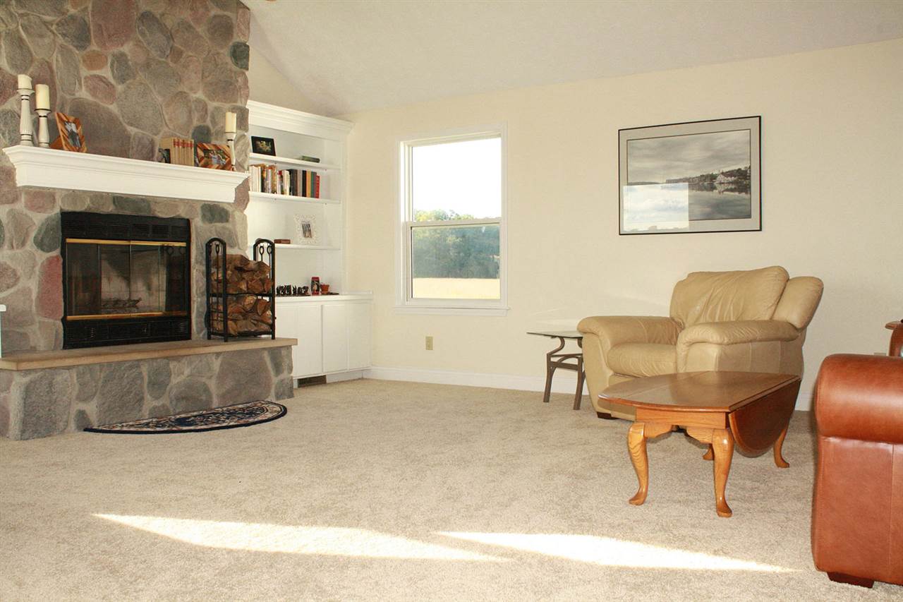 4962 Pierson Road Southeast Kalkaska, MI 49646 - Photo 4 of 25 1823147-3.JPG