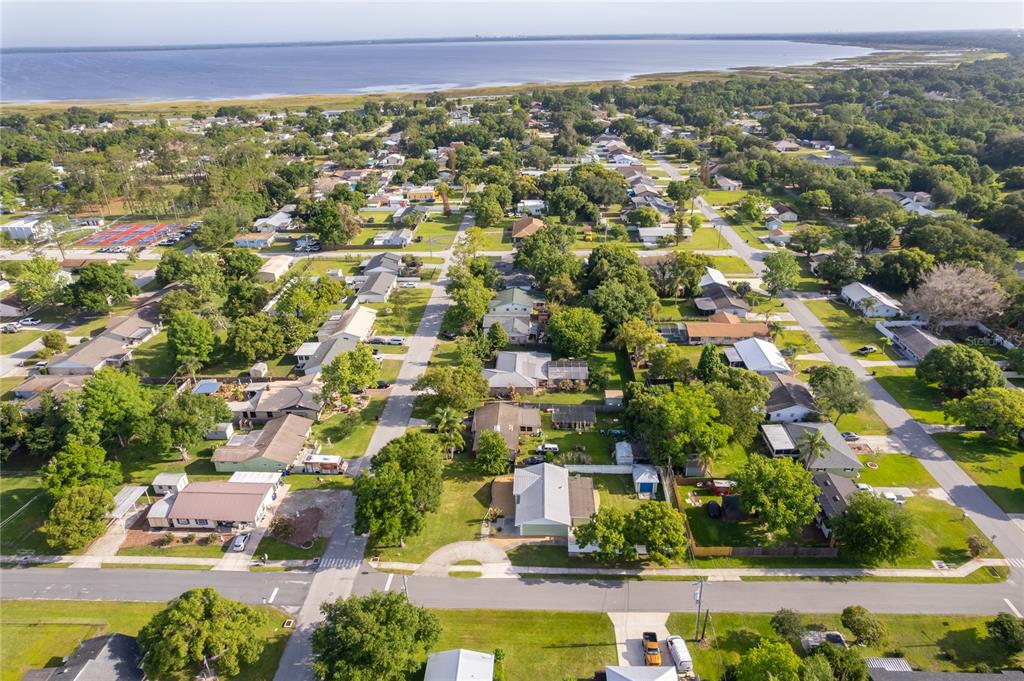 437 Oregon Avenue St. Cloud, FL 34769 - Photo 8 of 39