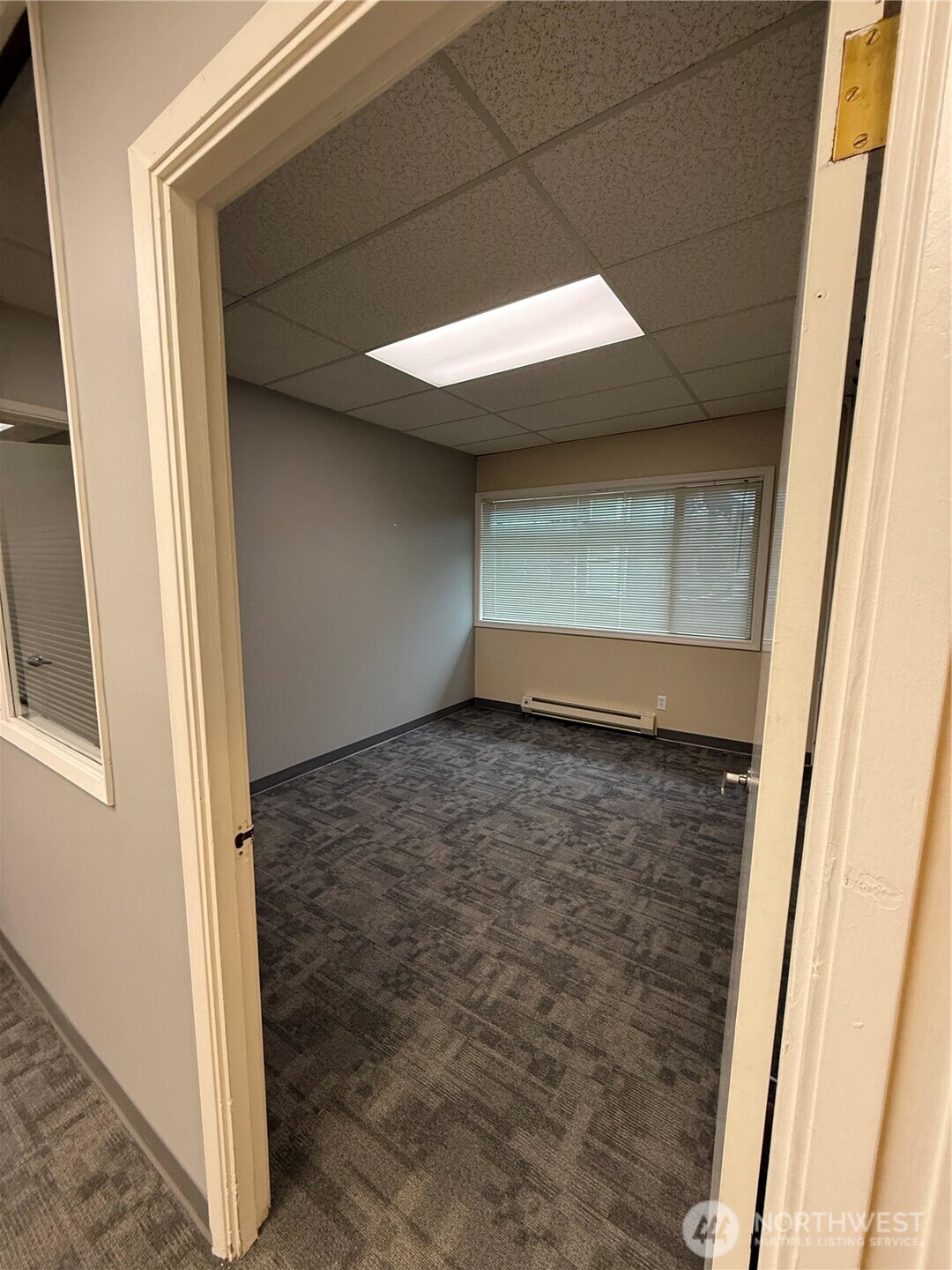 111 West Harrison Street Seattle, WA 98119 - Photo 16 of 25 a view of room