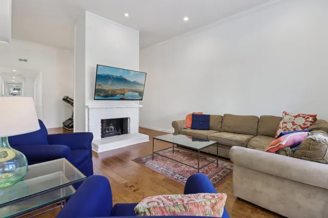 $900,000 | 816 Caminito Azul, Carlsbad, CA 92011