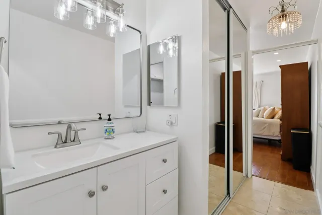 $900,000 | 816 Caminito Azul, Carlsbad, CA 92011