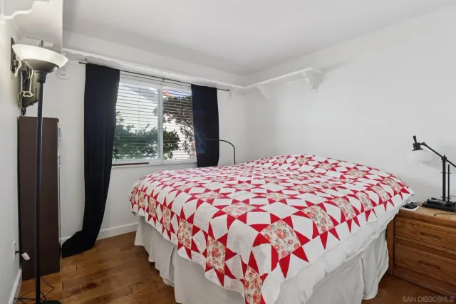 $900,000 | 816 Caminito Azul, Carlsbad, CA 92011