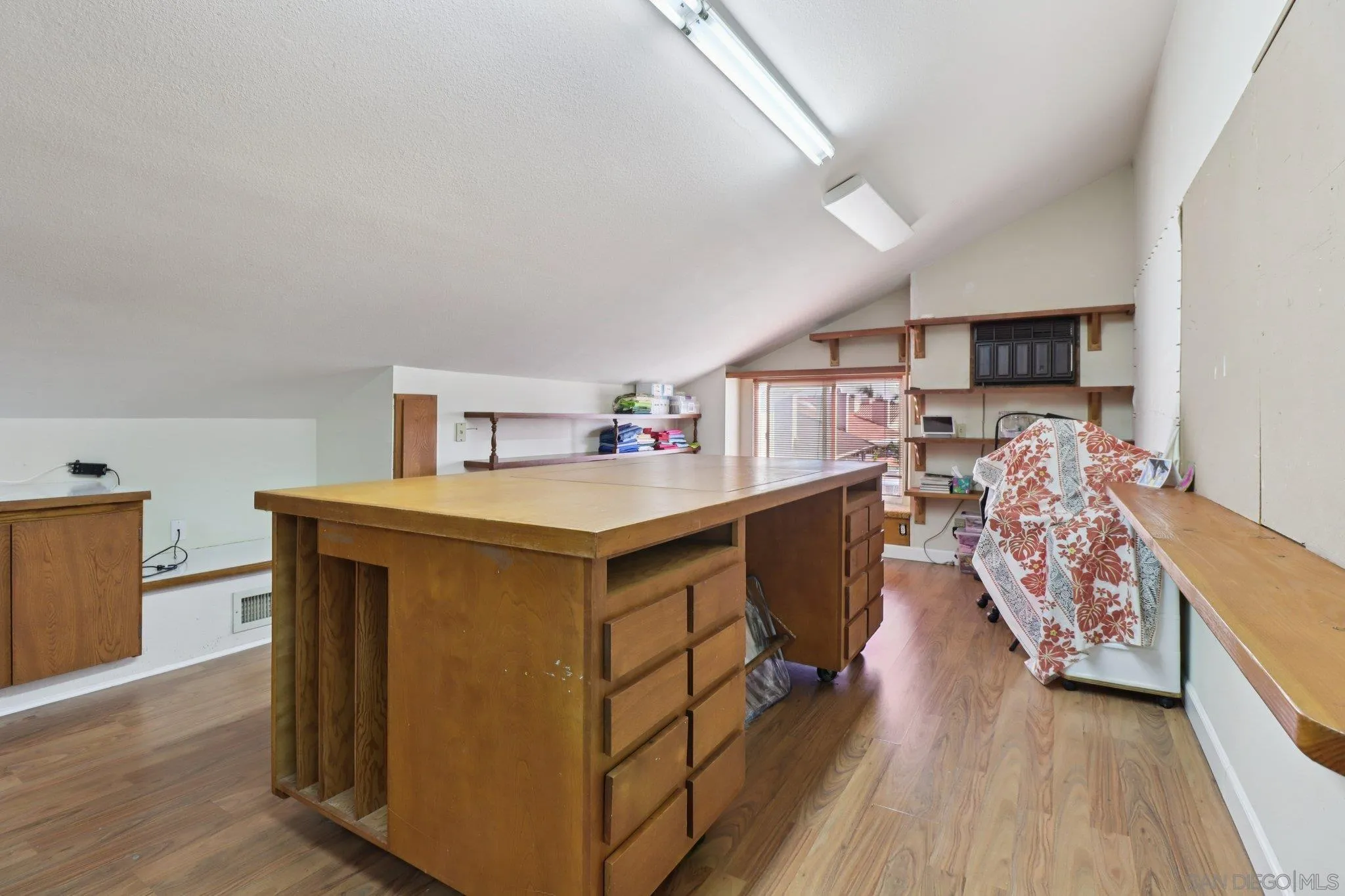 816 Caminito Azul Carlsbad, CA 92011 - Photo 27 of 41