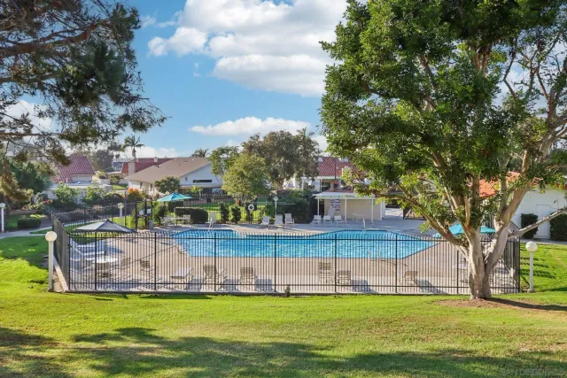 $900,000 | 816 Caminito Azul, Carlsbad, CA 92011