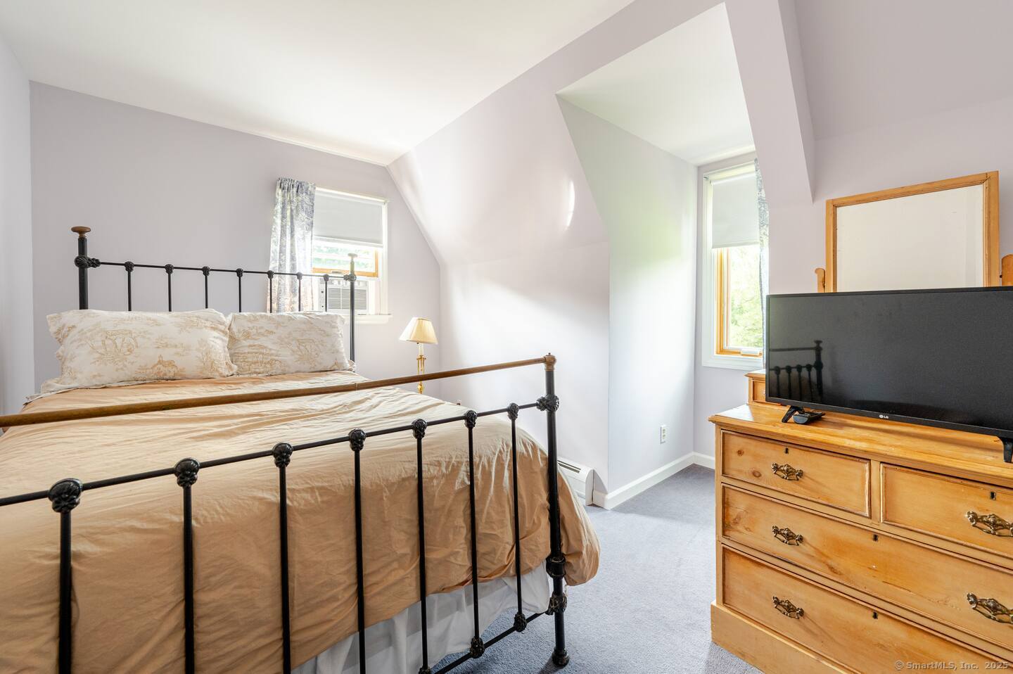 31 Cedar Hill Road New Milford, CT 06755 - Photo 21 of 40 a living room with furniture and a flat screen tv