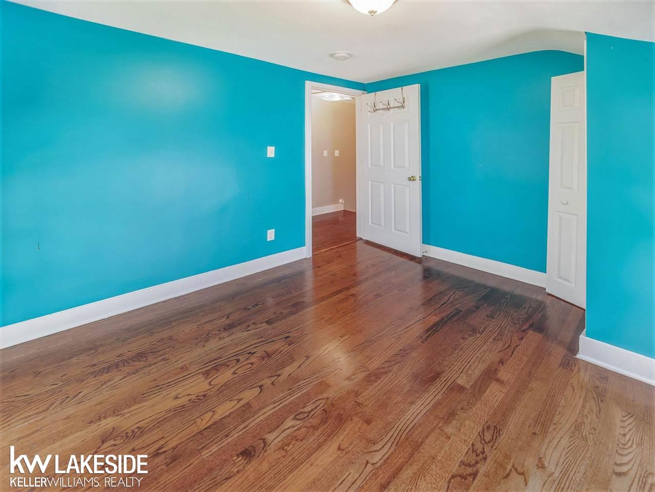5030 Chicago Road Warren, MI 48092 - Photo 20 of 22