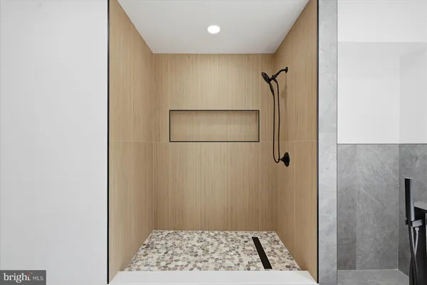 $650,000 | 9844 Timber Heights, Marshall, VA 20115