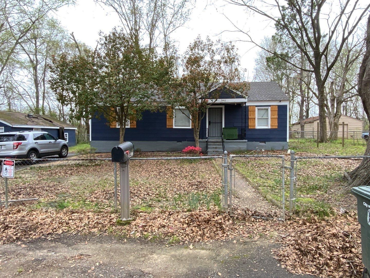 5411 Cessna Road Memphis, TN 38109 - Photo 1 of 1 a front view of a house with garden