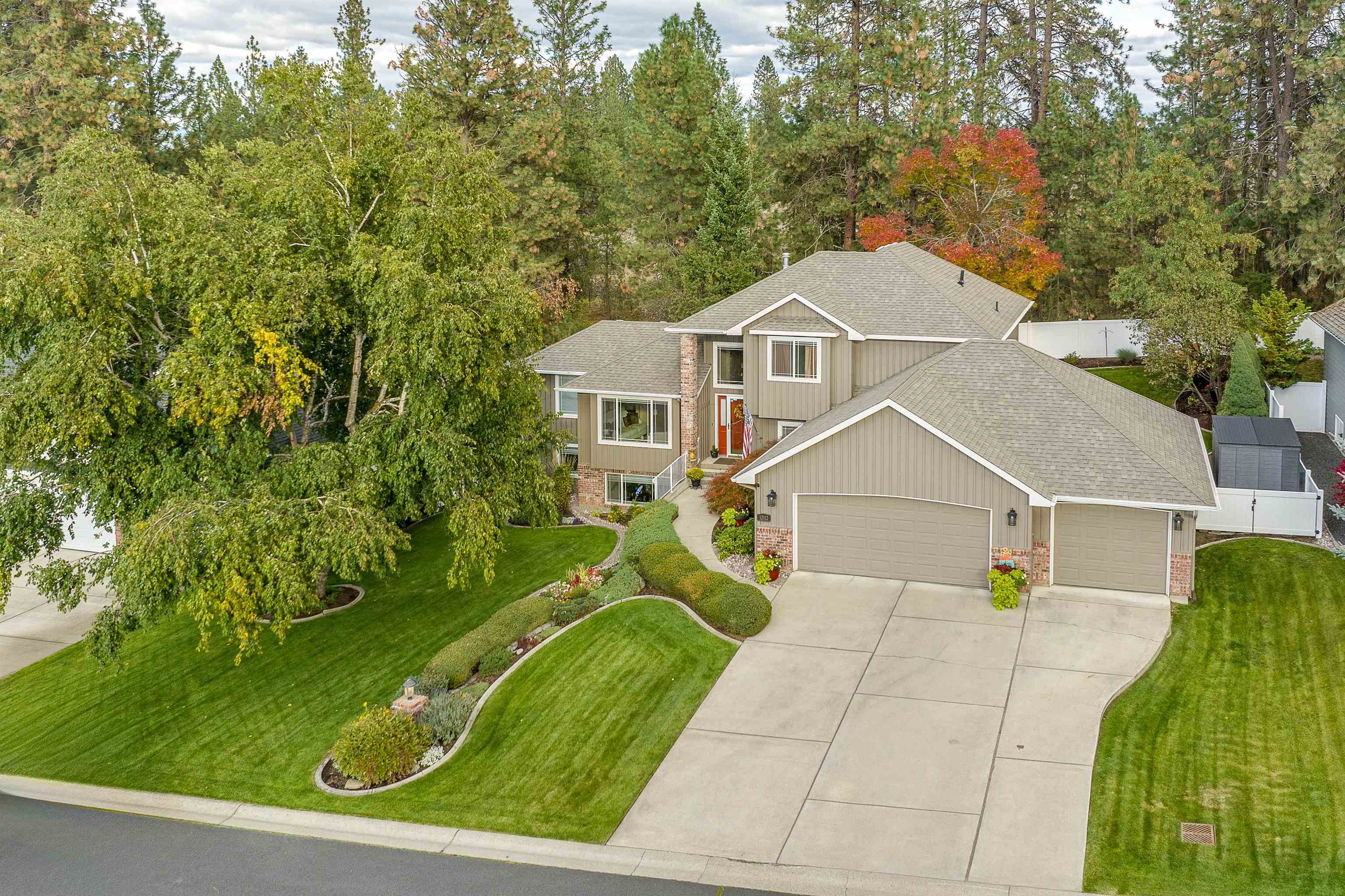 12112 North Denver Dr  