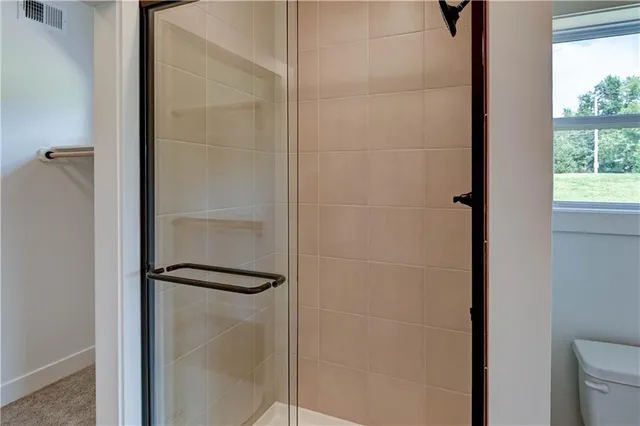 $409,900 | 12705 Woodland Avenue, Kansas City, MO 64146