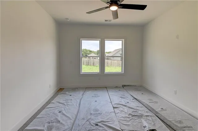 $409,900 | 12705 Woodland Avenue, Kansas City, MO 64146