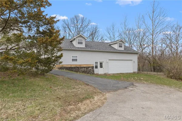 $847,000 | 4118 Harbor, High Ridge, MO 63049