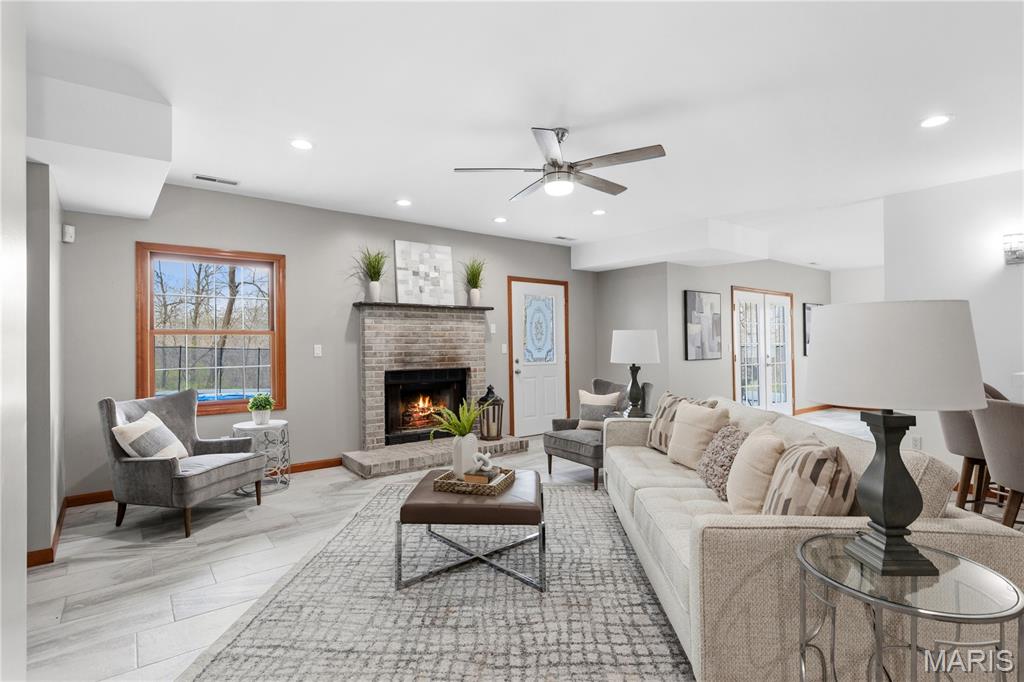 4118 Harbor High Ridge, MO 63049 - Photo 47 of 63