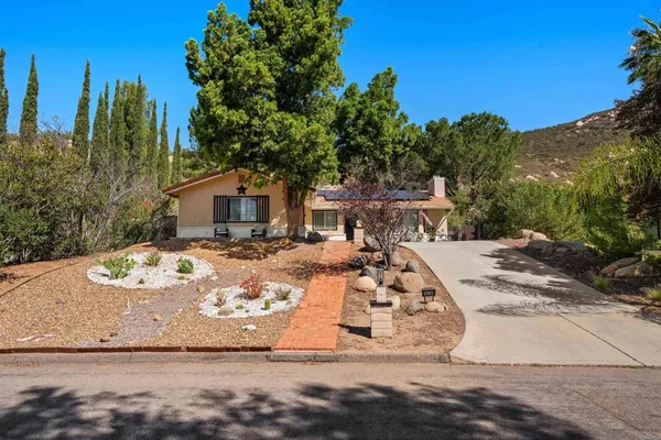 $849,000 | 16734 Georgios Way, Ramona, CA 92065