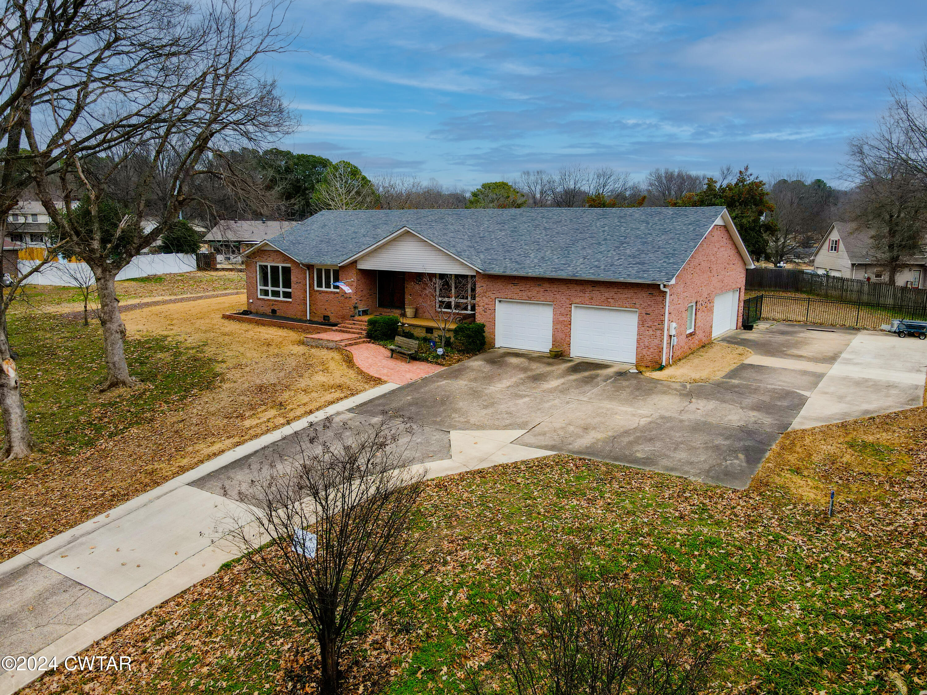 1030 Valley Road Dyersburg, TN 38024 - Photo 1 of 26 Front