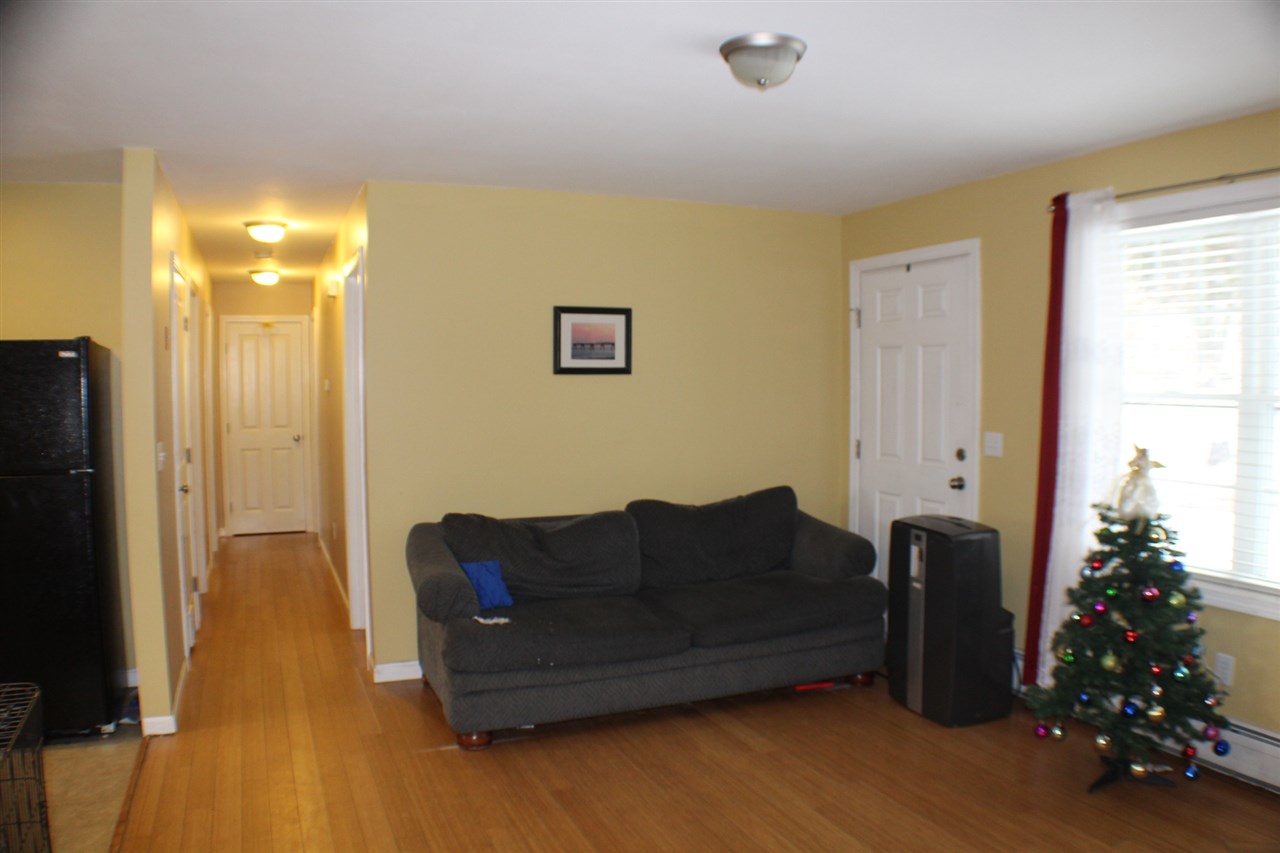136 Mt Delight Road Epsom, NH 03234 - Photo 9 of 22