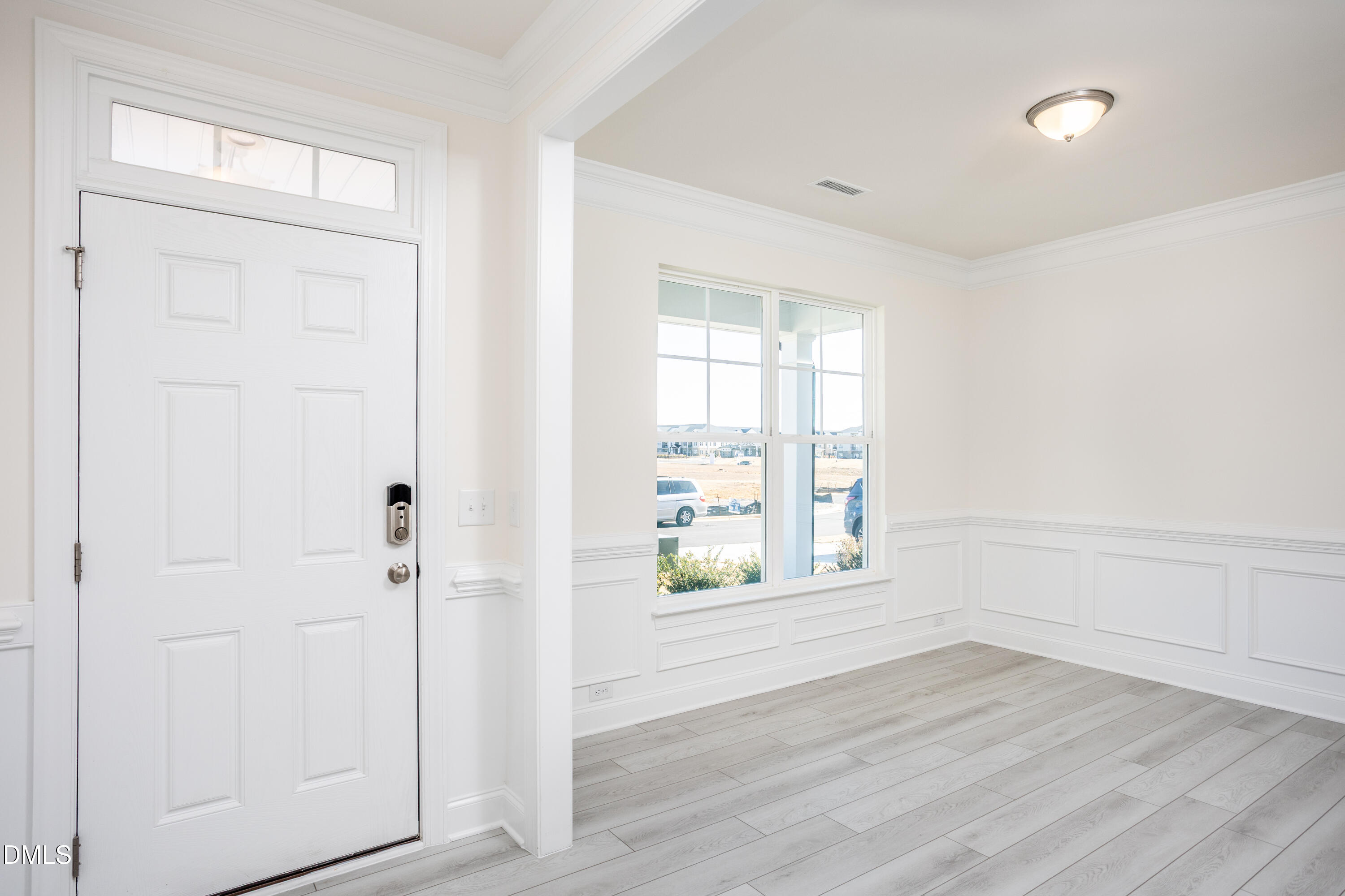 3709 Vector Drive, Unit EF 31 Wilson, NC 27896 - Photo 3 of 23 Foyer