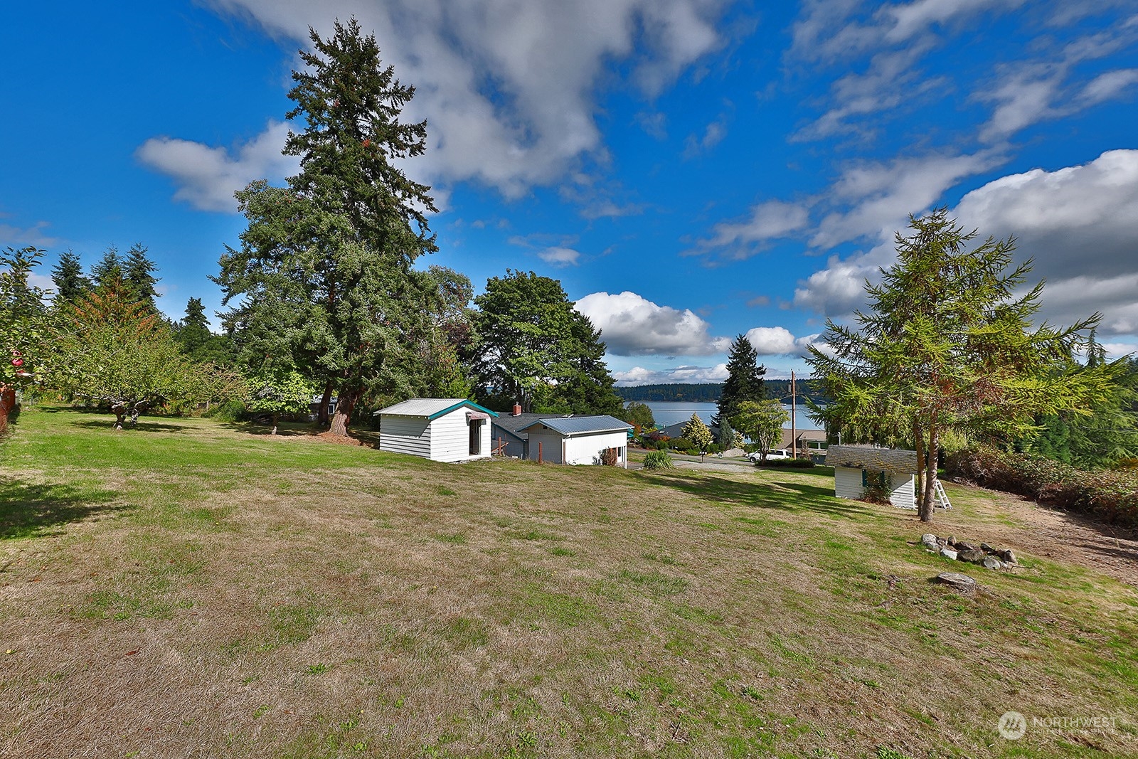 5332 South Bercot Road Freeland, WA 98249 - Photo 11 of 40 Gallery Image 11